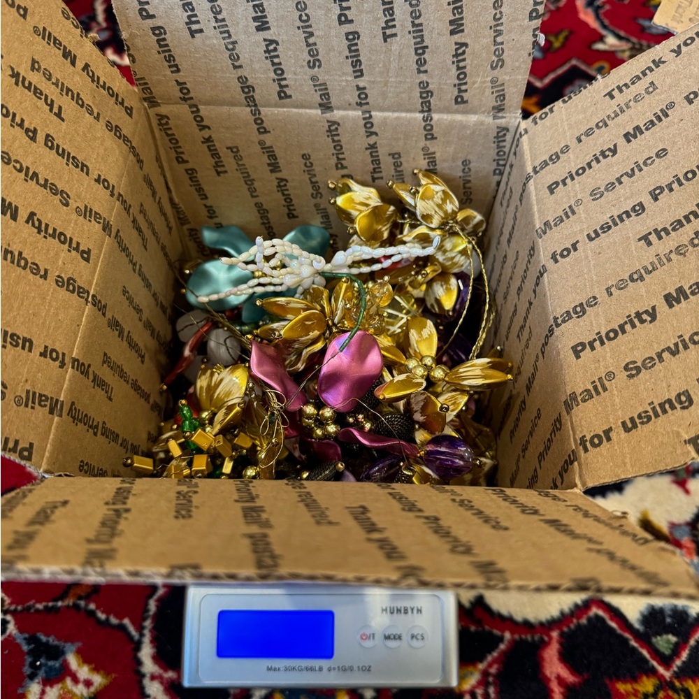 Bulk of beaded flower stems for crafts floral arrangements